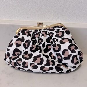 NWOT Leopard Print Clutch Makeup Bag